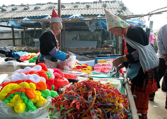 Horn-Market-in-Lai-Chau5