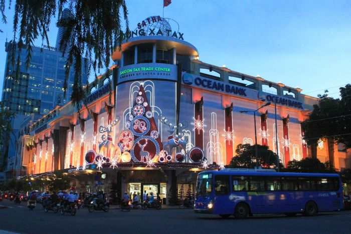 Sparkling Christmas In Vietnam (4)