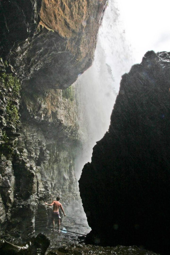 Elephant-Waterfall-da-lat (4)