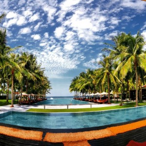 Vietnam Pool Was Shortlisted 25 Most Beautiful Places in the World