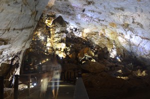 Quang Binh Raise Fares For Visiting Caves